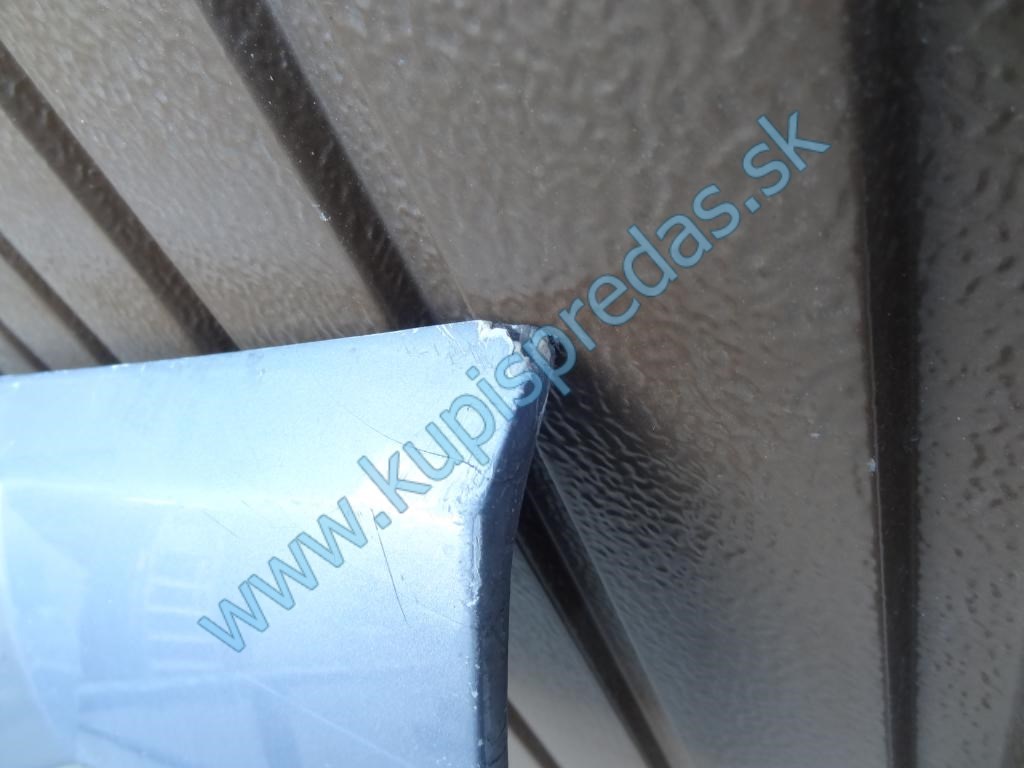 Zadný spojler kufrových dverí Range Rover Sport KAHN Design